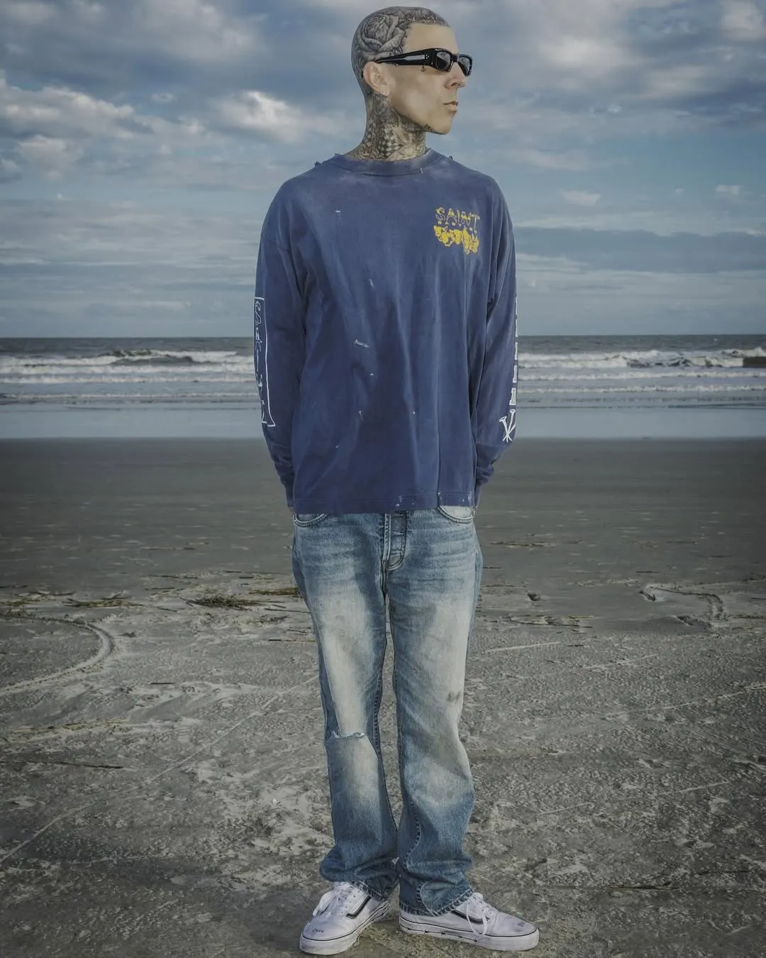 SAINT Mxxxxxx × BABYLON BBLN_LS TEE/SAINT BABYLON/NVY/BABYLON co-branded style Wolf head SAINT/nail distressed long sleeves Washed blue S-XL Completely matched Tube weaving fabric without side seams Garment dyeing Maliu water faded distressing Simulated sun fading treatment Natural fading Handmade holes and frayed Ink splashing treatment Correct main mark/wash mark/little angel anti-counterfeiting mark